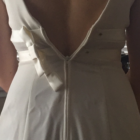 Wedding Dress size 4 - Picture 4 of 6